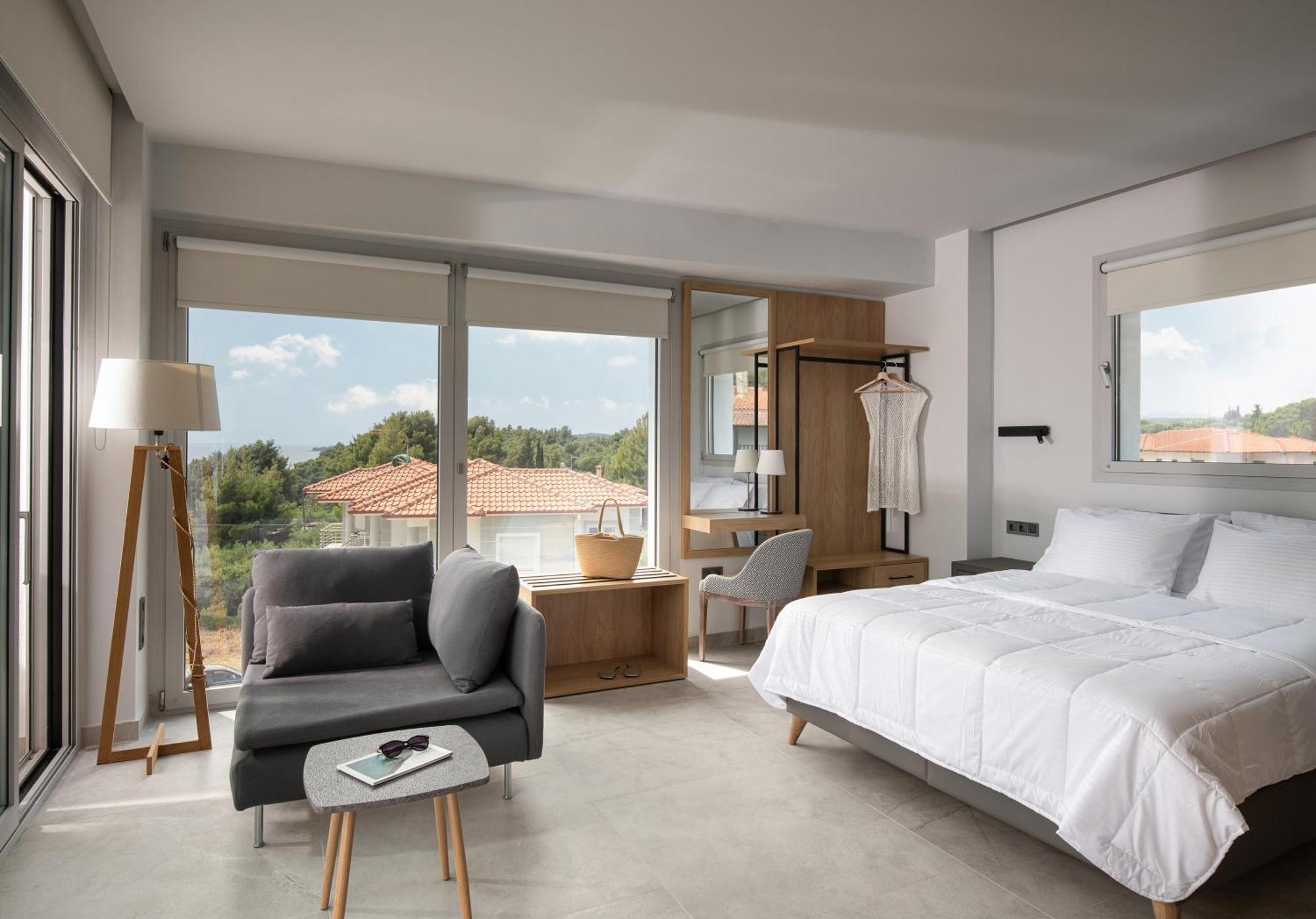 Nikiti Botanic Pool Suites Exterior foto